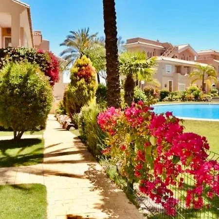 Holiday home Townhouse In